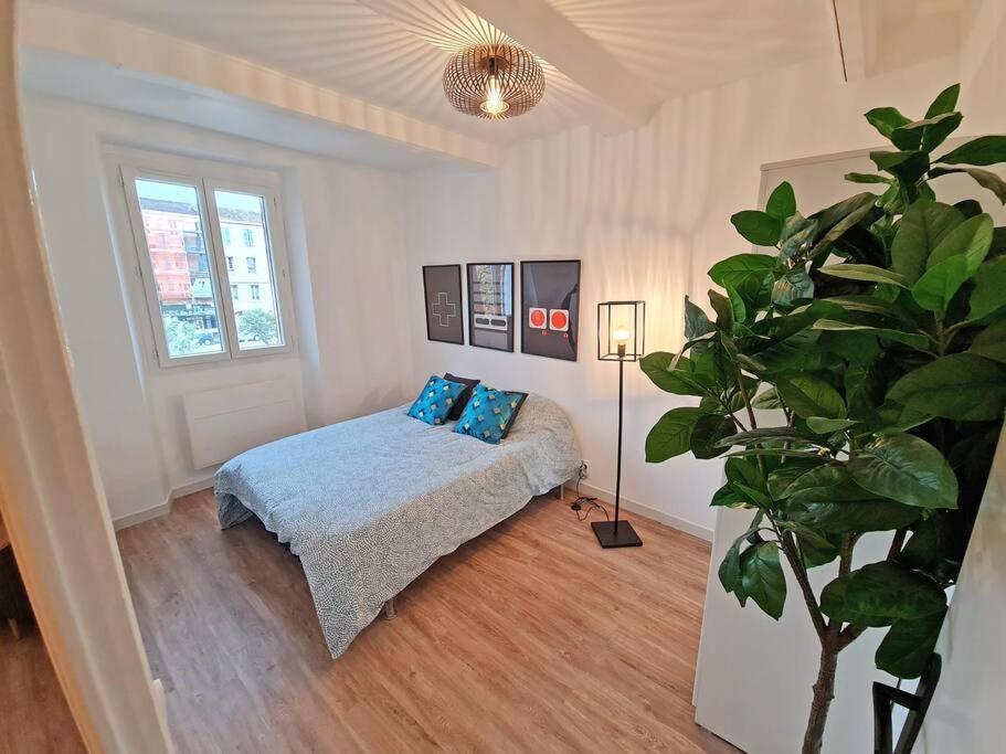 Gregbnb - T2 Design 43M2 - Toulon Est - Wifi Fibre - N2 Zewnętrze zdjęcie